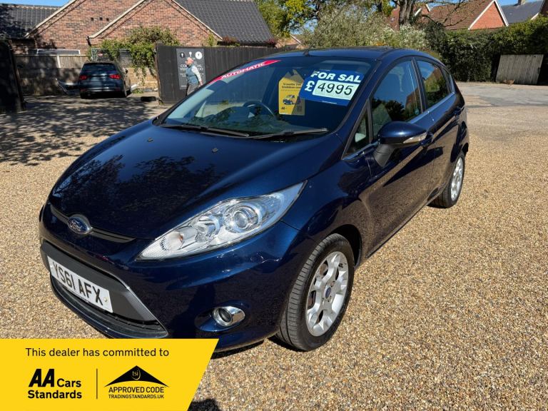 2011 Ford Fiesta 1.4 Zetec 5dr Auto HATCHBACK Petrol Automatic