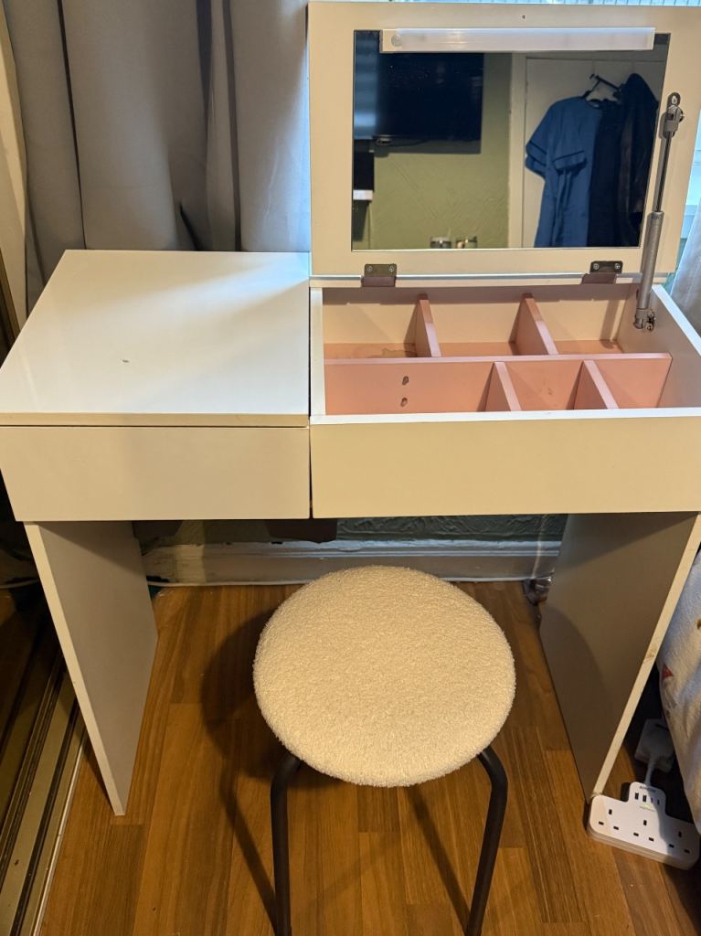 White Dressing Table with Mirror and Stool – Good Condition