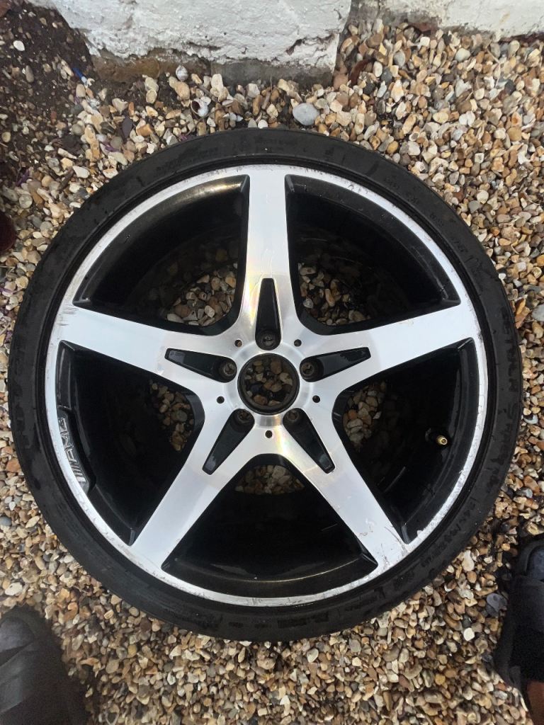 Mercedes-Benz SLK 350 R172 18” Rear Alloy Wheel – Requires Repair