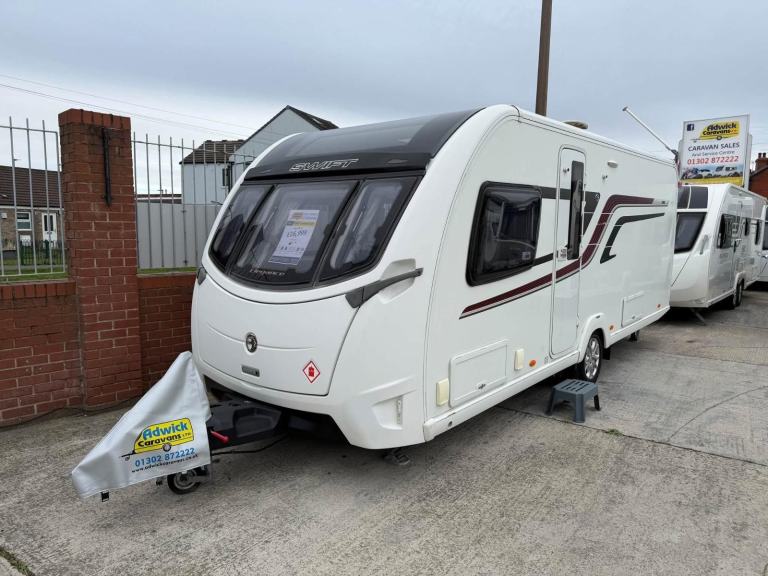 Swift Elegance 580 Rear Transverse Bed Rear Washroom