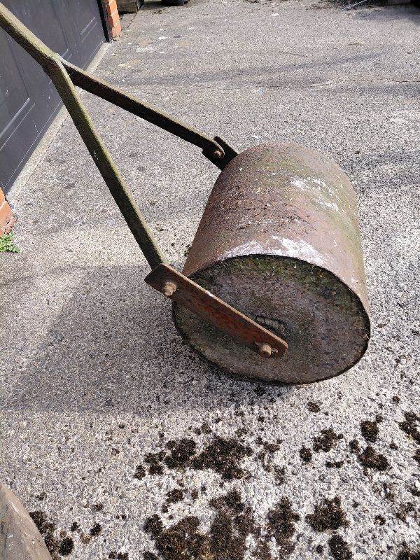Vintage Heavy Duty Roller