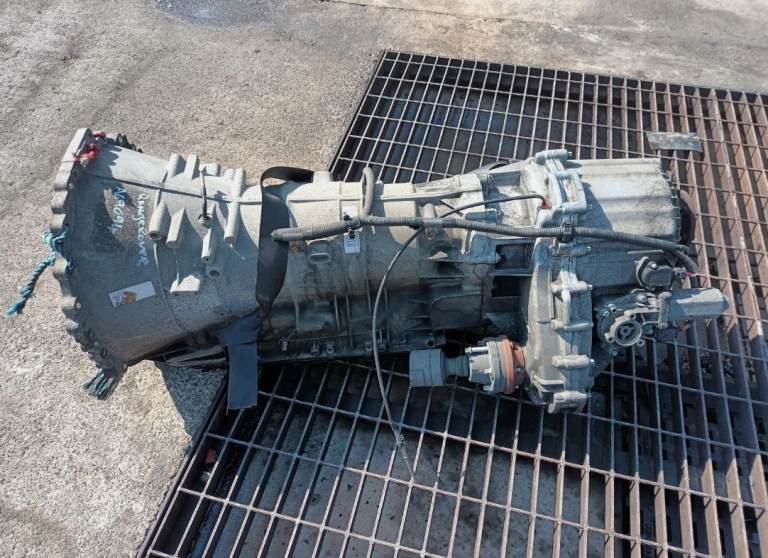 RANGE ROVER VOGUE 2005 3 Ltr TD6 L320 / L322 AUTOMATIC GEARBOX