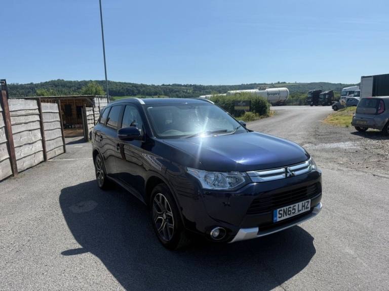 2015 Mitsubishi Outlander 2.2 DI-D GX3 SUV 5dr Diesel Manual 4WD Euro 5 (s/s) (150 ps) ESTATE Die...