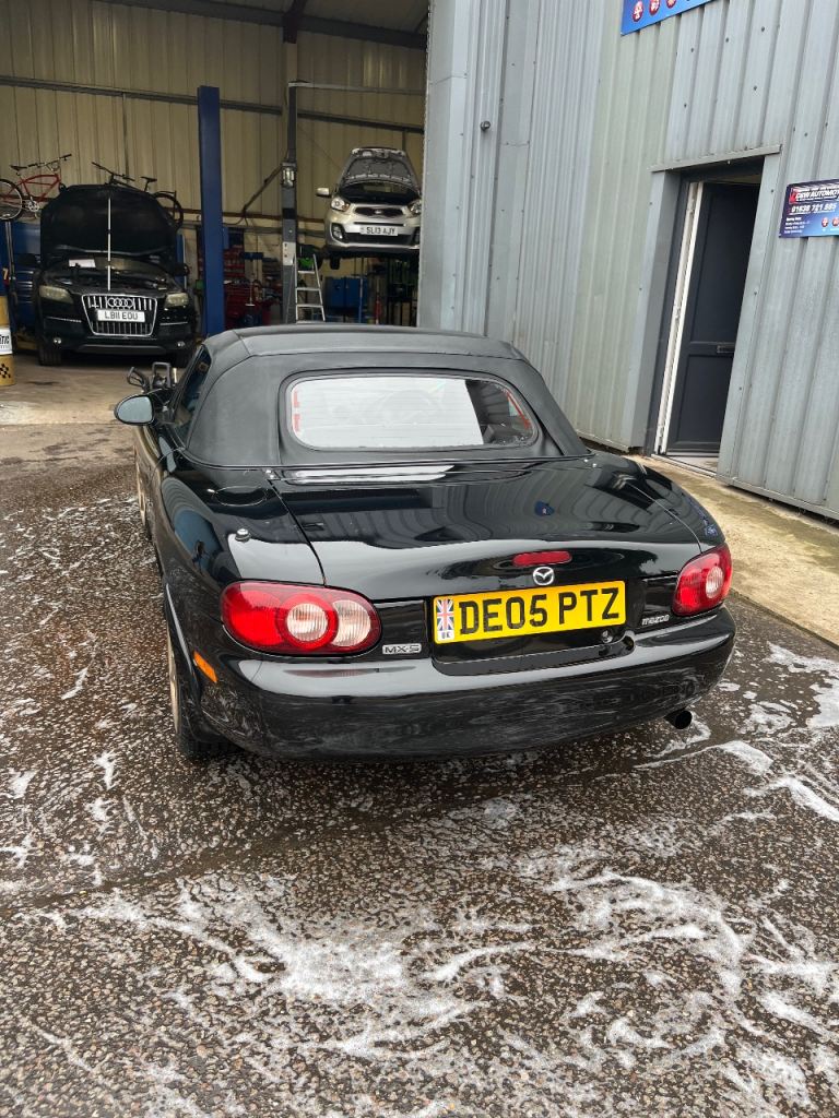 Genuine stunning MX5 Mark 2.5 1800cc convertible 