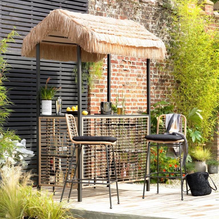 Habitat Tiki Beach Bar With Stools BRAND NEW