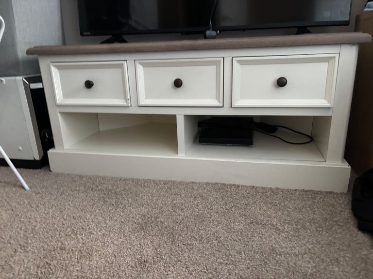 Cream & Brown TV Unit / Media Stand with Drawers