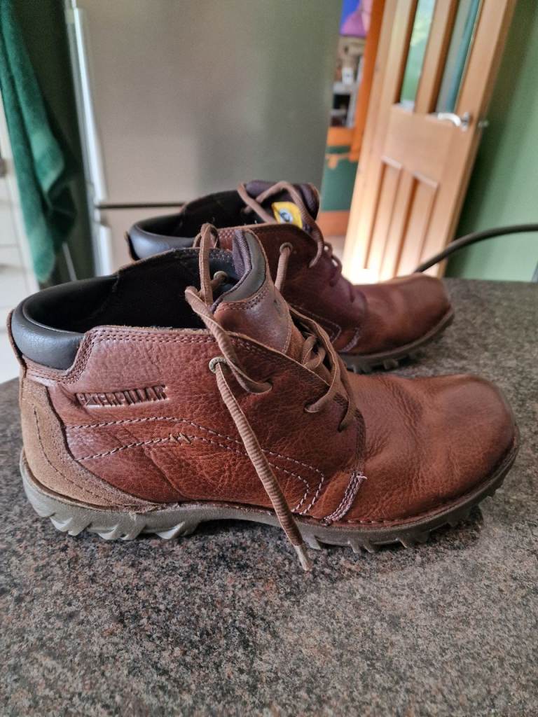 CAT Caterpillar leather boots Uk 11