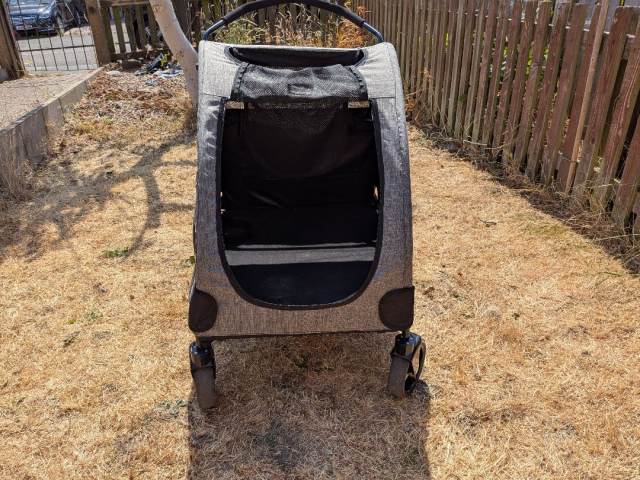 uppababy minu vs doona V3 Stroller Krásna atlétka menom Allison reg_PL Model:200 HG Right infinite deep recline