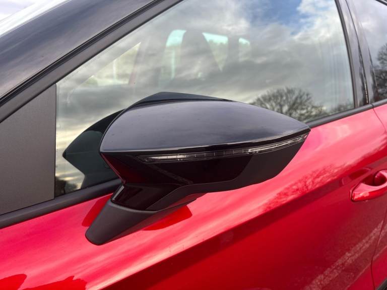 2025 SEAT Arona 1.0 TSI 115 FR Black Edition 5dr Hatchback PETROL Manual