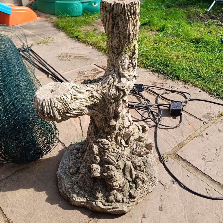 Heavy concrete garden ornament 