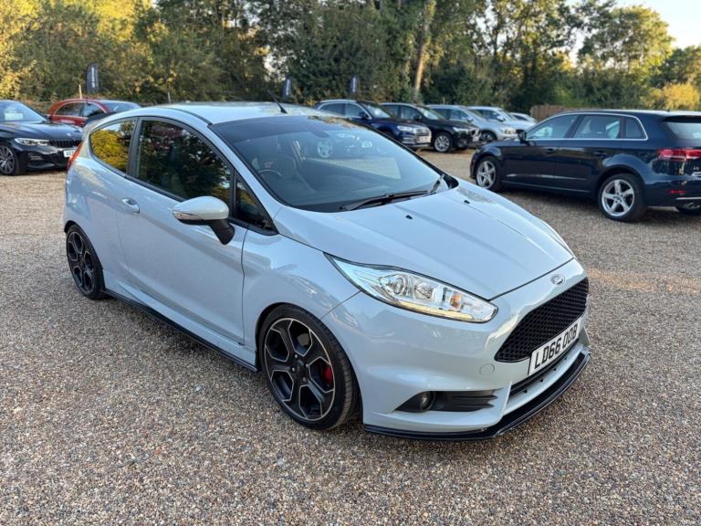 2016 Ford Fiesta 1.6 EcoBoost ST-200 3dr HATCHBACK PETROL Manual