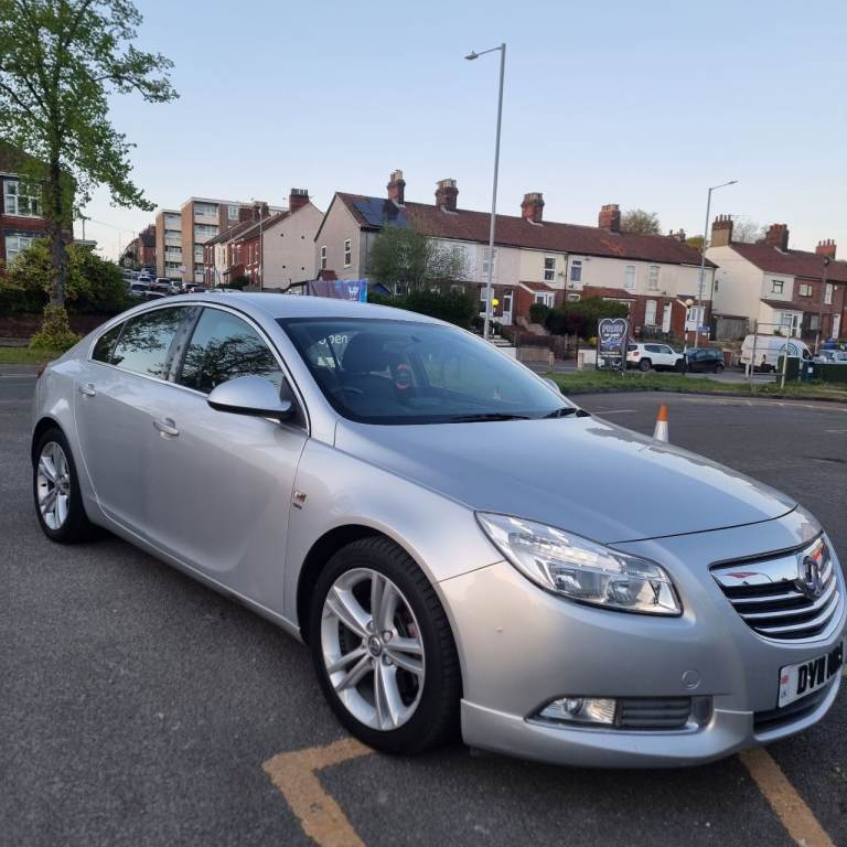 Vauxhall, INSIGNIA, Hatchback, 2011, Other, 1956 (cc), 5 doors