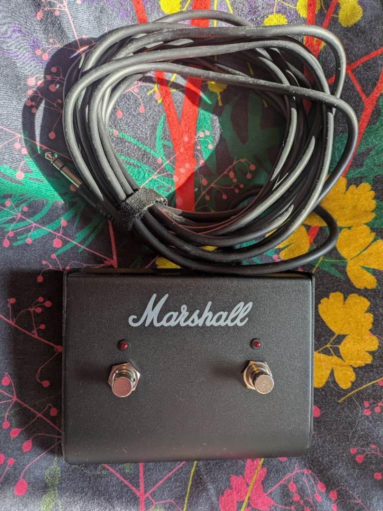 Marshall amp 2 button foot switch, as good as new 