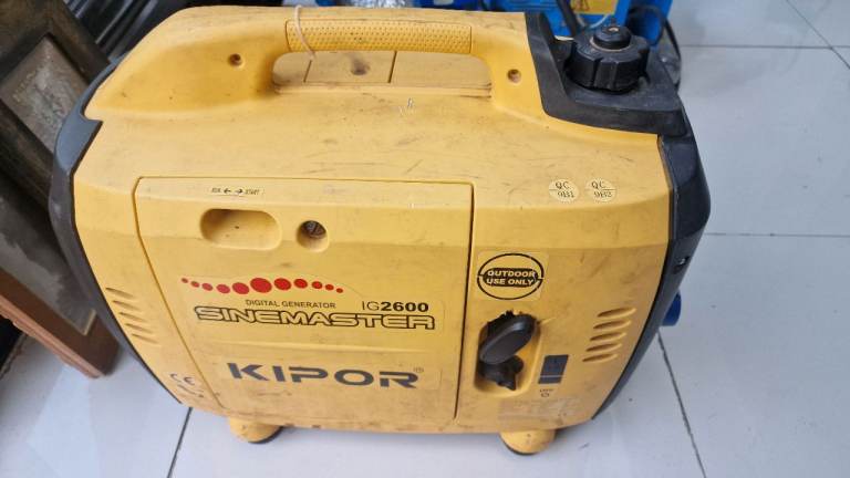 Kipor IG2600 Inverter Generator – Portable Petrol Generator