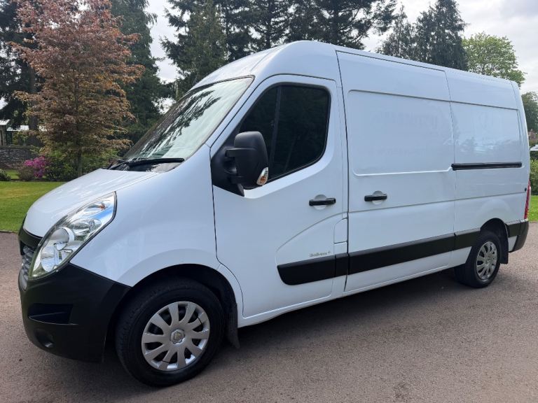 2019 RENAULT MASTER VAN**SPARES OR REPAIR**DRIVES GREAT**