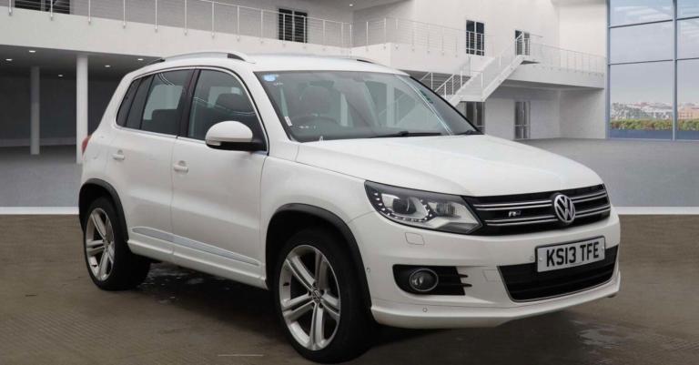2013 Volkswagen Tiguan 2.0 TDi BlueMotion Tech R-Line 177 5dr DSG ESTATE DIESEL Automatic