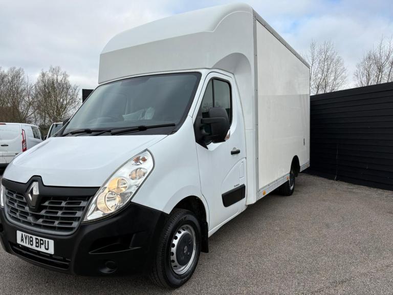 2018 Renault Master LL35dCi 135 Business Low Roof Platform Cab PLATFORM CAB Diesel Manual