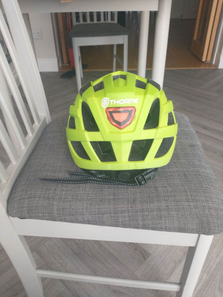Thorpe Cycling Helmet – Bright Yellow, new not worn