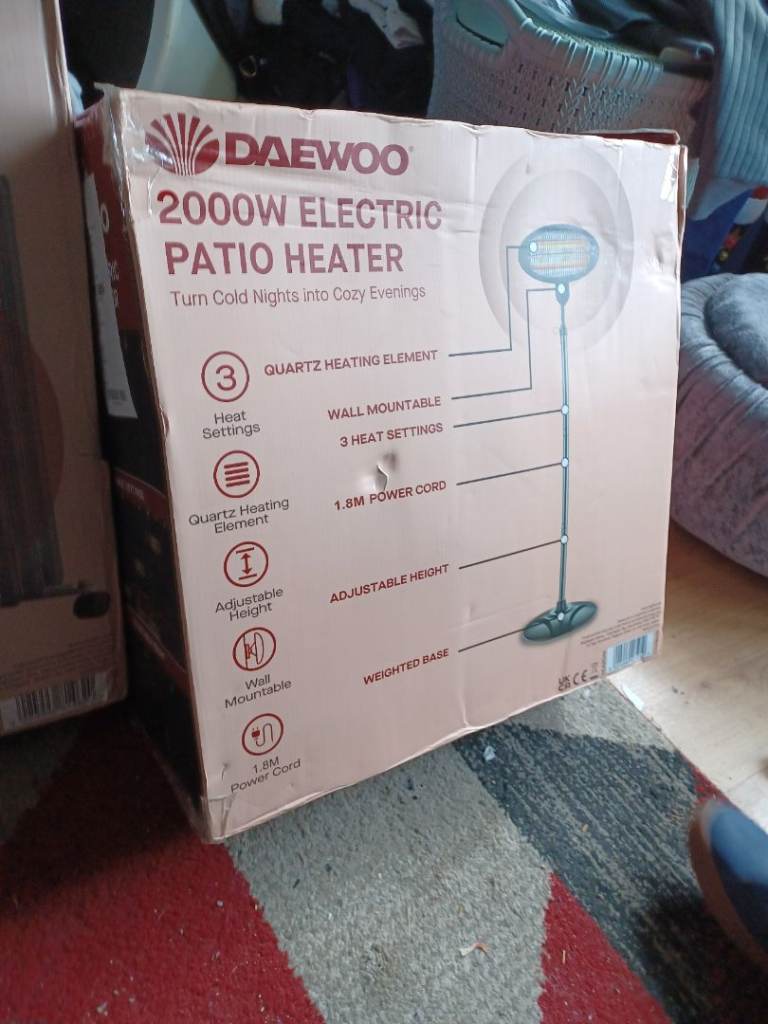 DAEWOO 2000W Electric Patio Heater – Brand New in Box
