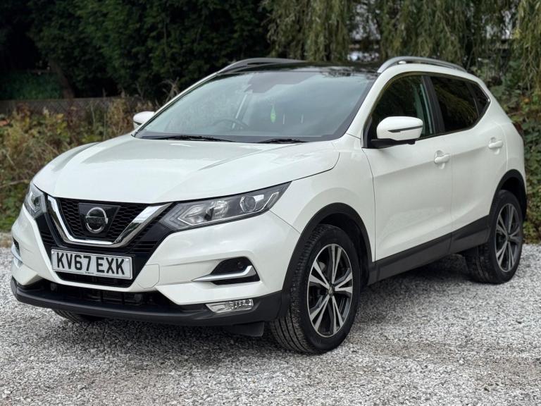 2017 Nissan Qashqai 1.2 DiG-T N-Connecta 5dr Xtronic HATCHBACK PETROL Automatic