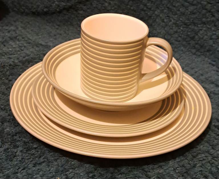 DENBY Intro Stripes Grey Pottery 4 Piece Place Setting x 4