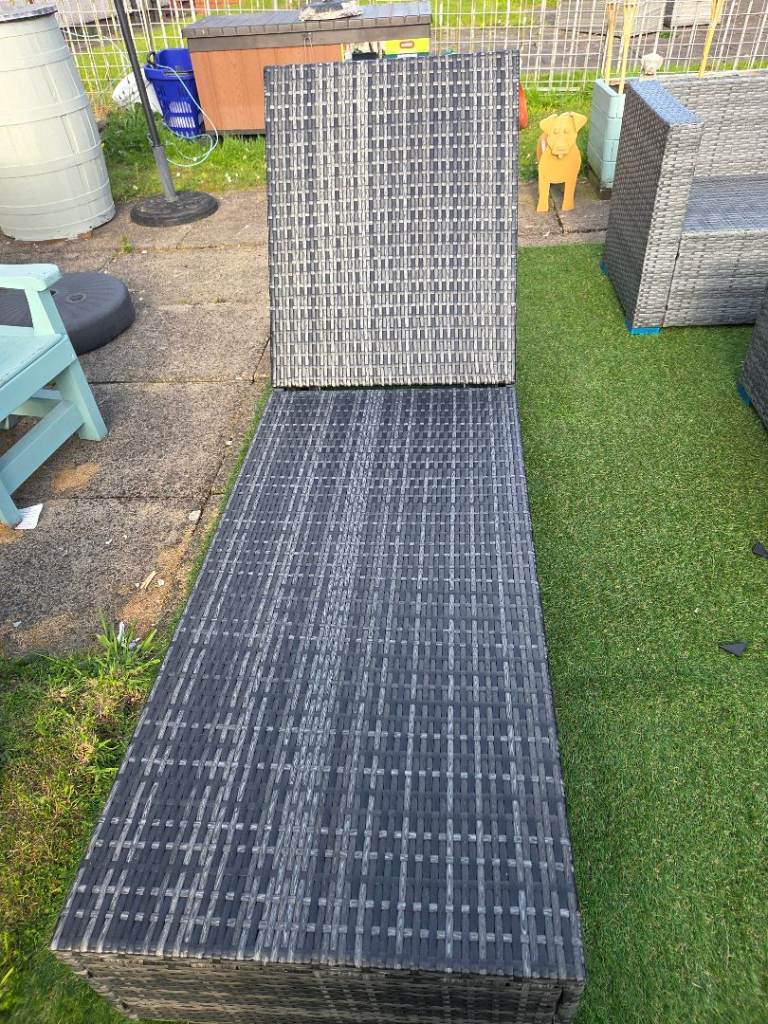 New in box rattan grey sun lounger  with cushions