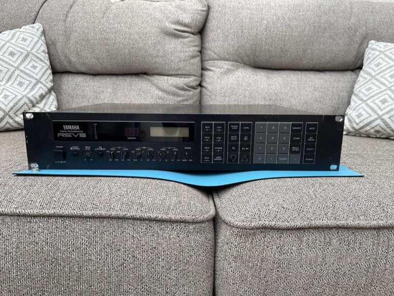 Yamaha REV 5 - Digital Reverberator