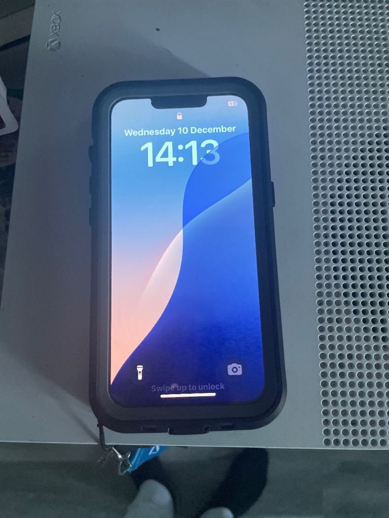 image for Apple iPhone 13 