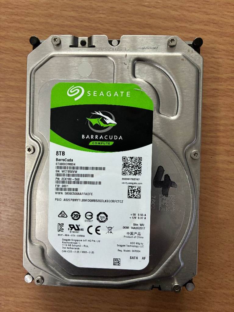 Seagate BarraCuda ST8000DM004 8TB 3.5” HDD SATA Desktop Internal Hard Drive