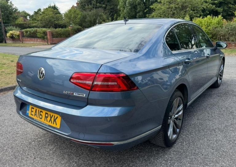 2016 VOLKSWAGEN PASSAT GT 2.0 TDi BLUEMOTION TECH 10 SERVICE STAMPS CAMBELT DONE