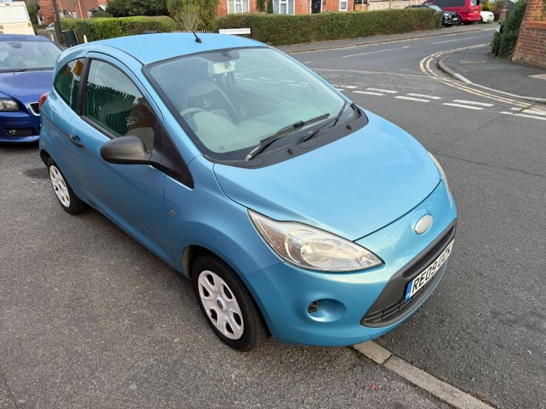 Ford, KA, Hatchback, 2009, Manual, 1242 (cc), 3 doors