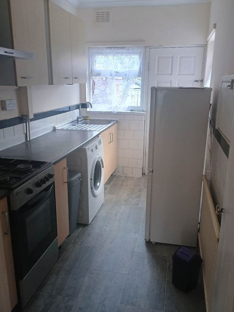 3 Bedroom Semi-detached 