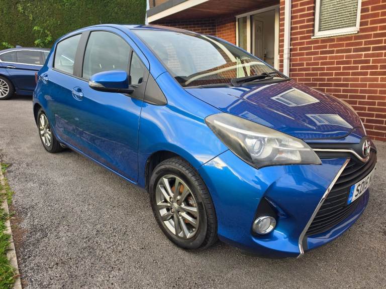 Toyota, YARIS, Hatchback, 2015, Manual, 1364 (cc), 5 doors