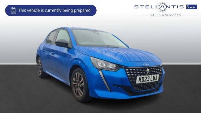 2023 Peugeot 208 1.2 PureTech 100 Allure Premium + 5dr HATCHBACK PETROL Manual