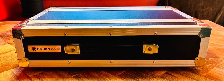 Trojan Pro Flight Case 2U Rack