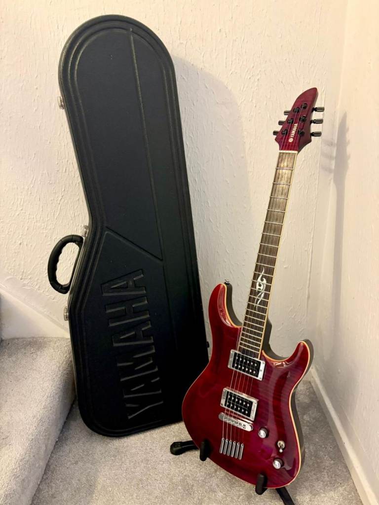 Yamaha RGX520FZ Electric Guitar with Fitted Hiscox Flight Hardcase