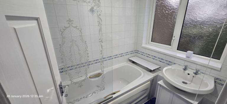 Newly refurbished 2 bed house in great BD4 location