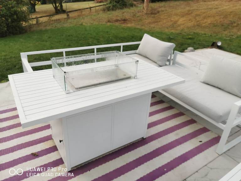 Garden furniture 