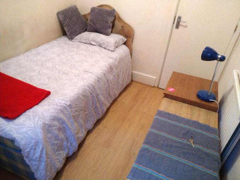 Double room - Portswood - ALL BILLS INC - Available NOW - Parking