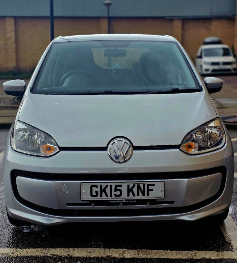 Volkswagen, UP, Hatchback, 2015, Manual, 999 (cc), 5 doors