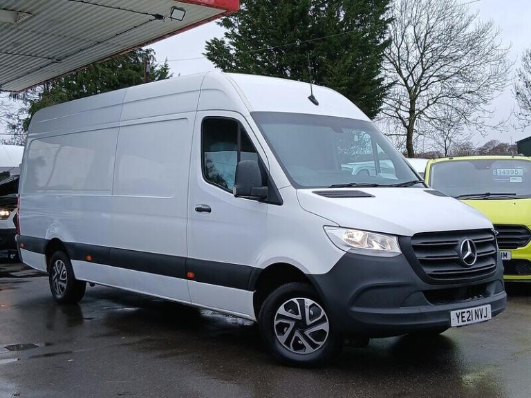 2021 Mercedes-Benz Sprinter 315 CDI Progressive 2.0 5dr Panel Van Manual Diesel Panel Van Diesel ...