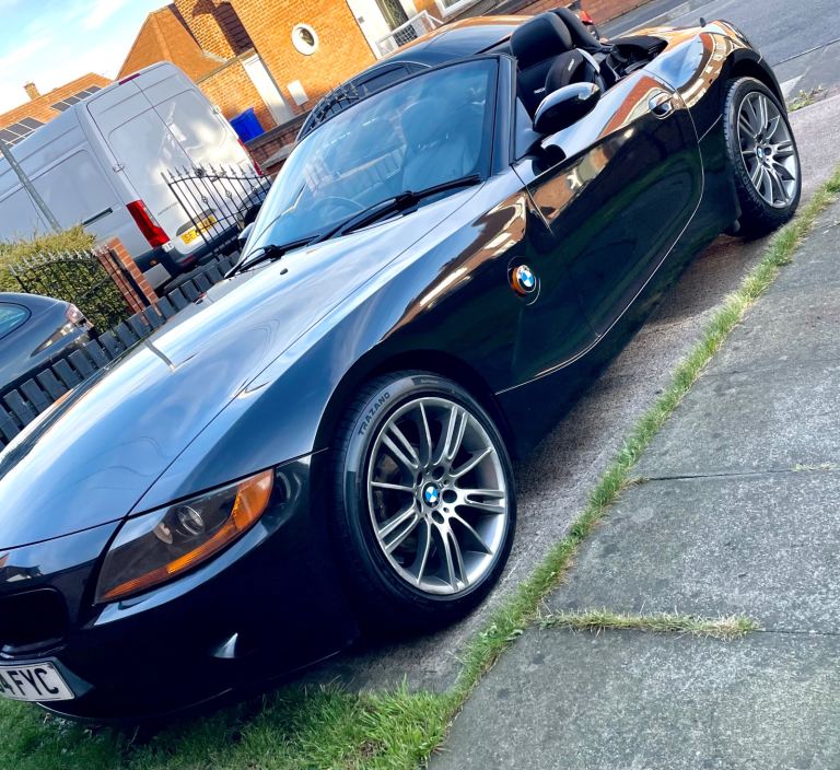 BMW, Z4, Convertible, 2004, Manual, 2171 (cc), 2 doors