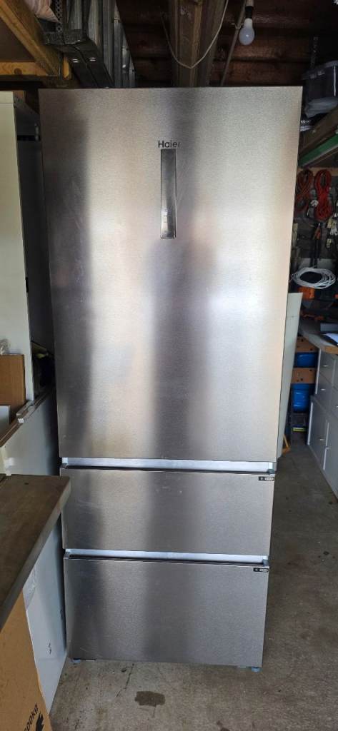 700mm wide fridge freezer 