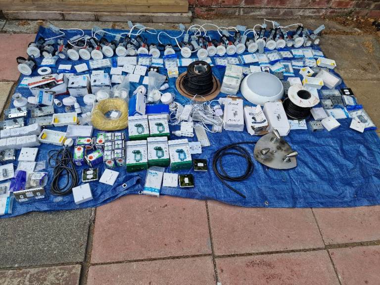 Large Job Lot of New & Used Electrical Fittings & Lights
