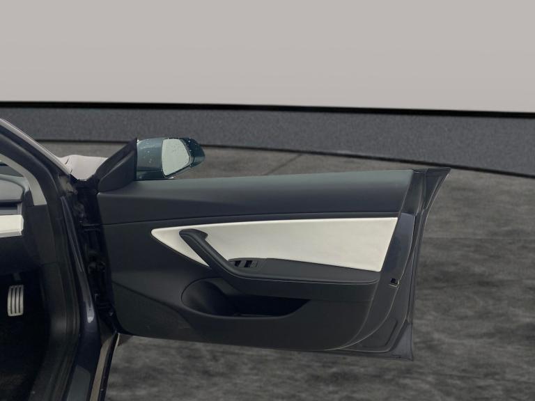 2020 Tesla Model 3 Performance AWD 4dr [Performance Upgrade] Auto SALOON ELECTRIC Automatic