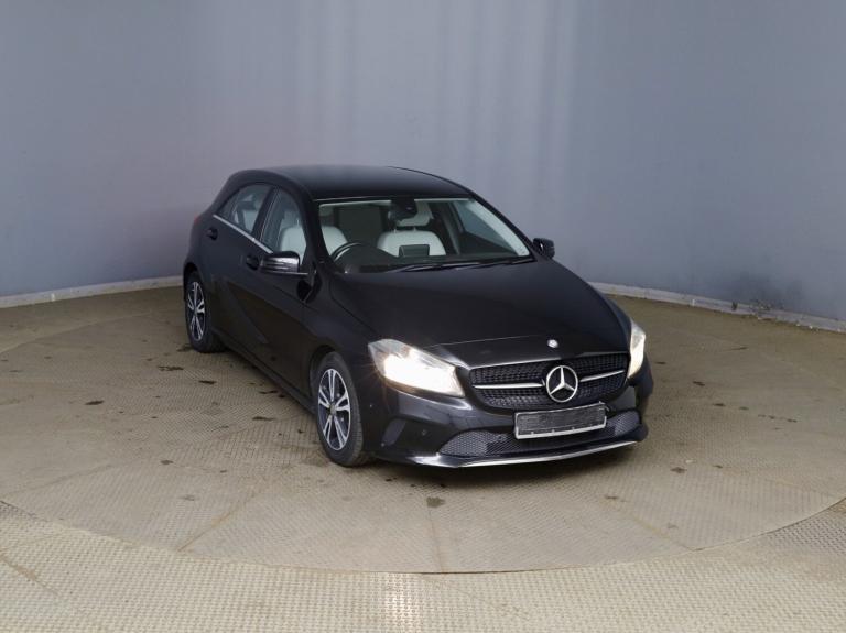 MERCEDES-BENZ A CLASS 1.5 A180d SE Black Manual Diesel 2016