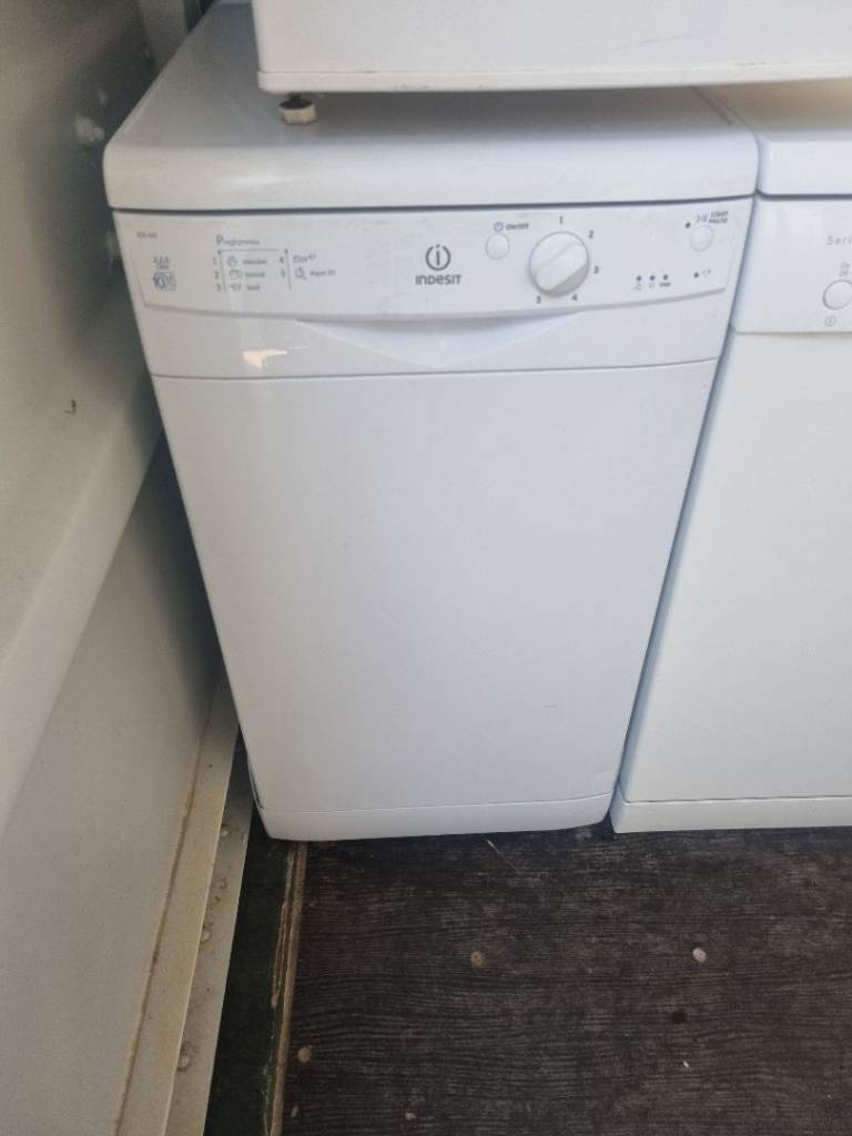 Free Delivery Slimline Indesit £90