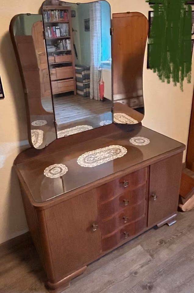 Vintage Dressing / Vanity Table