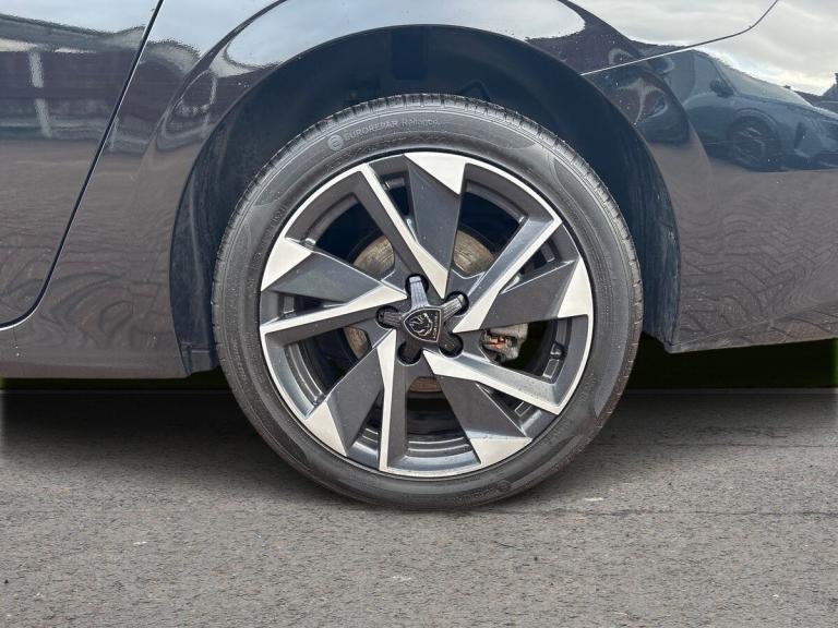 2024 Peugeot 308 1.2 PureTech Allure 5dr EAT8 ESTATE PETROL Automatic