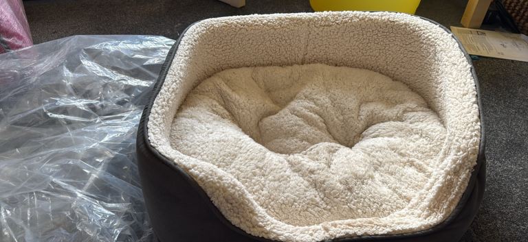 New dog bed, 70x 50cm pets at home 